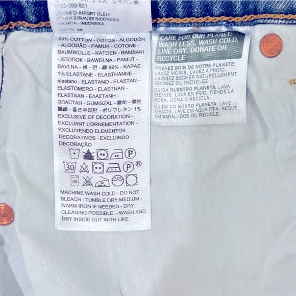 LEVIS ribcage shorts! Size 31 - Picture 4 of 5